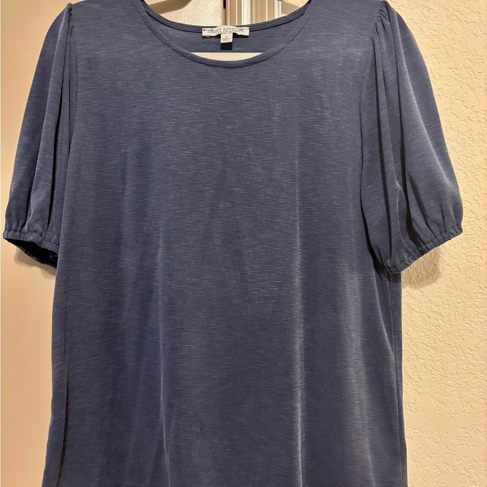 Green Envelope Blue Puff Sleeve T-Shirt